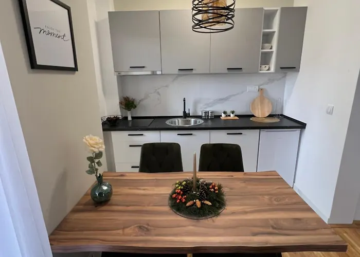 M Lux Апартаменты *