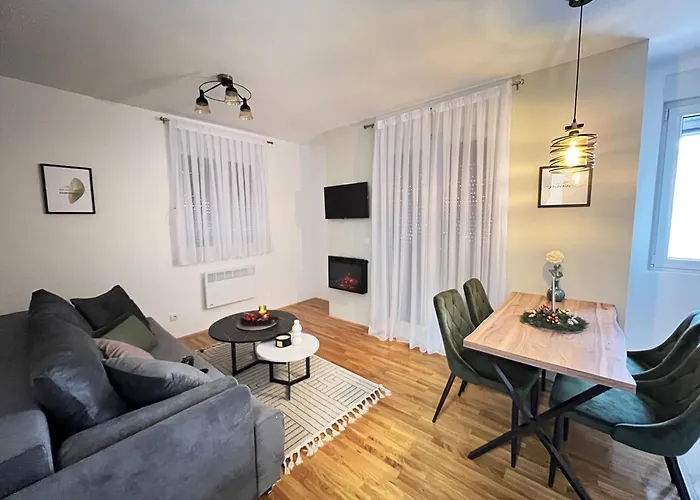 Апартаменты M Lux *